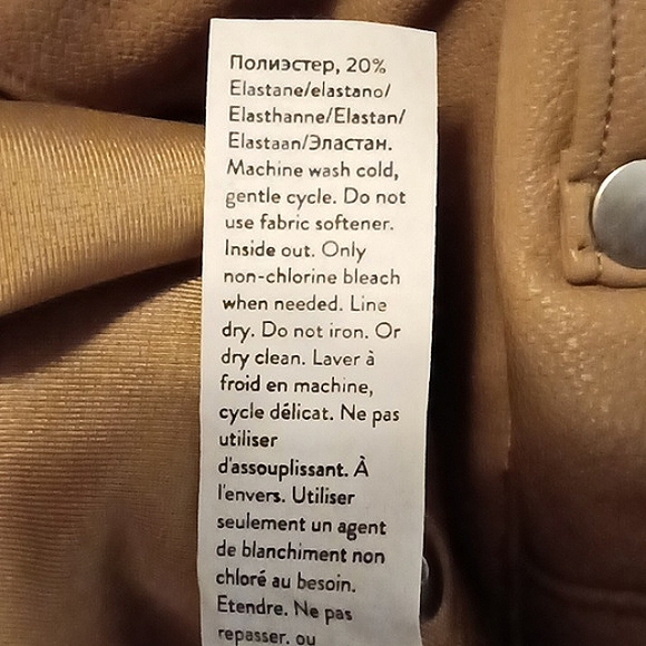 NWOT SPANX Leather-Like Straight Leg Pant in Luxe - Picture 8 of 8